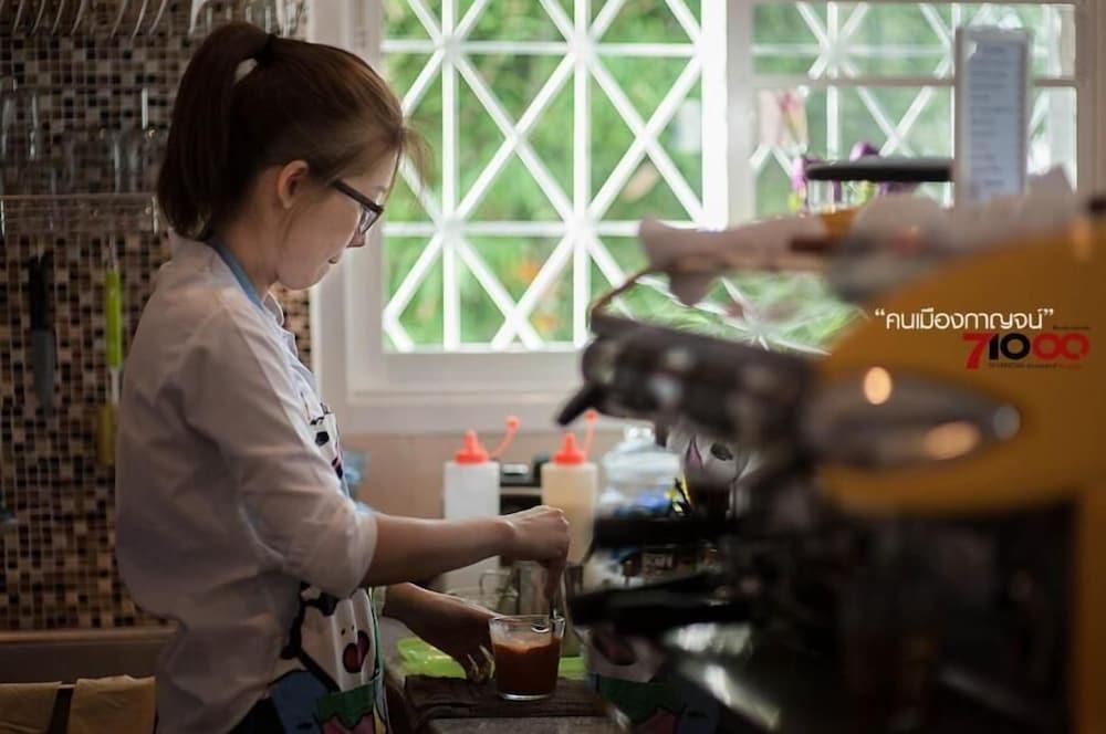 U Dee Room And Coffee Kanchanaburi Zewnętrze zdjęcie